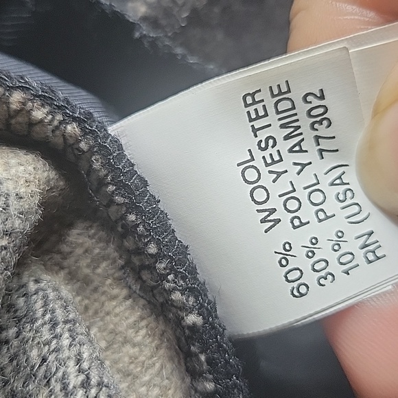 Zara wool hooded cape.poncho - Picture 5 of 5